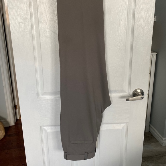 Kenneth Cole pants 33x32 - Picture 1 of 4